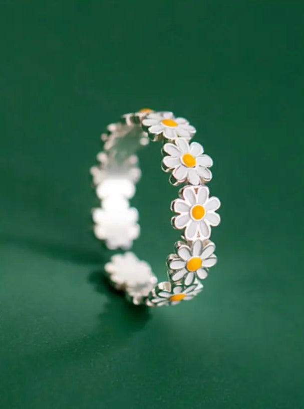 Sterling Silver Daisy Ring