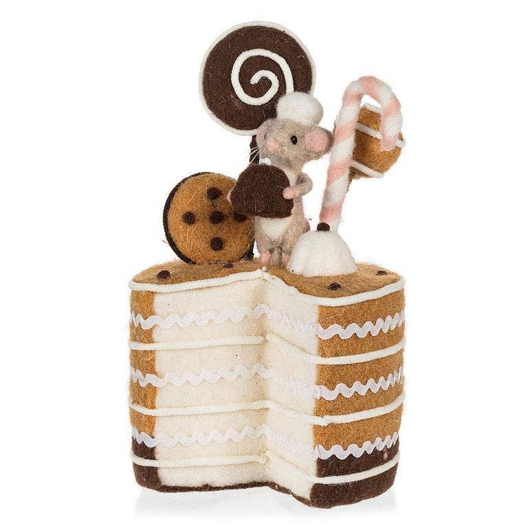 Large Layer Cake with Mouse