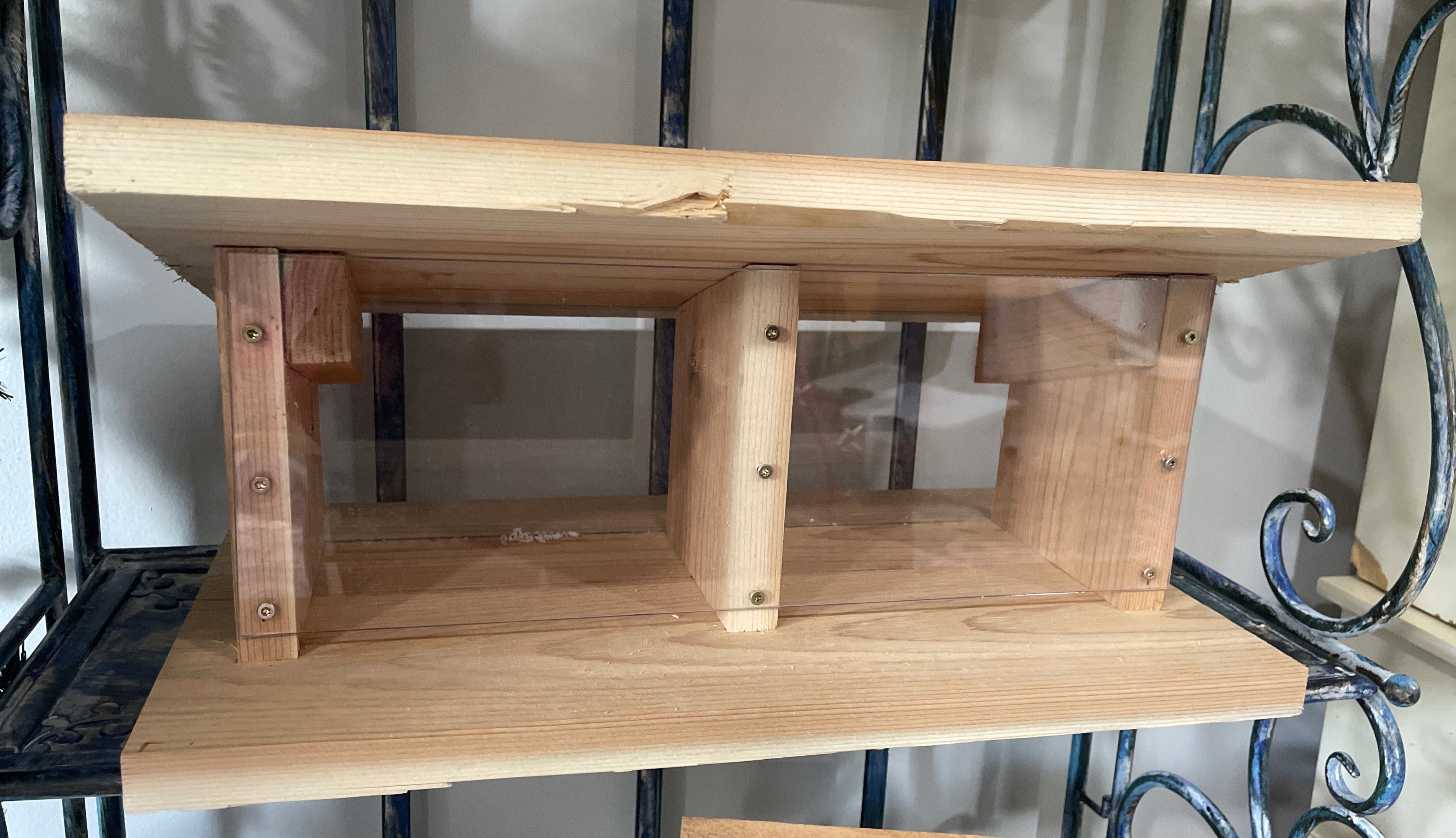 Cedar Birdfeeders