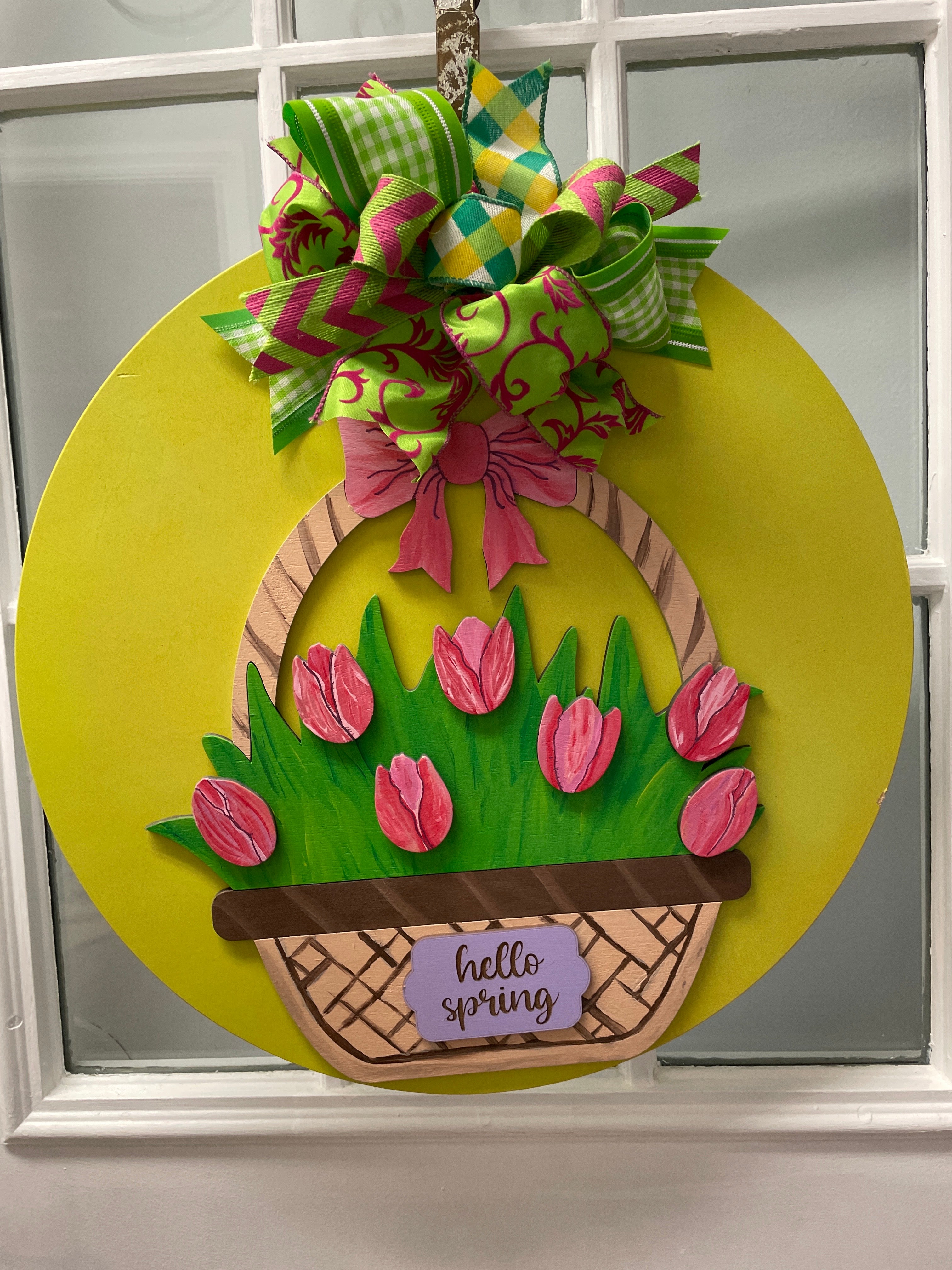 18" Doorhanger- Hello Spring