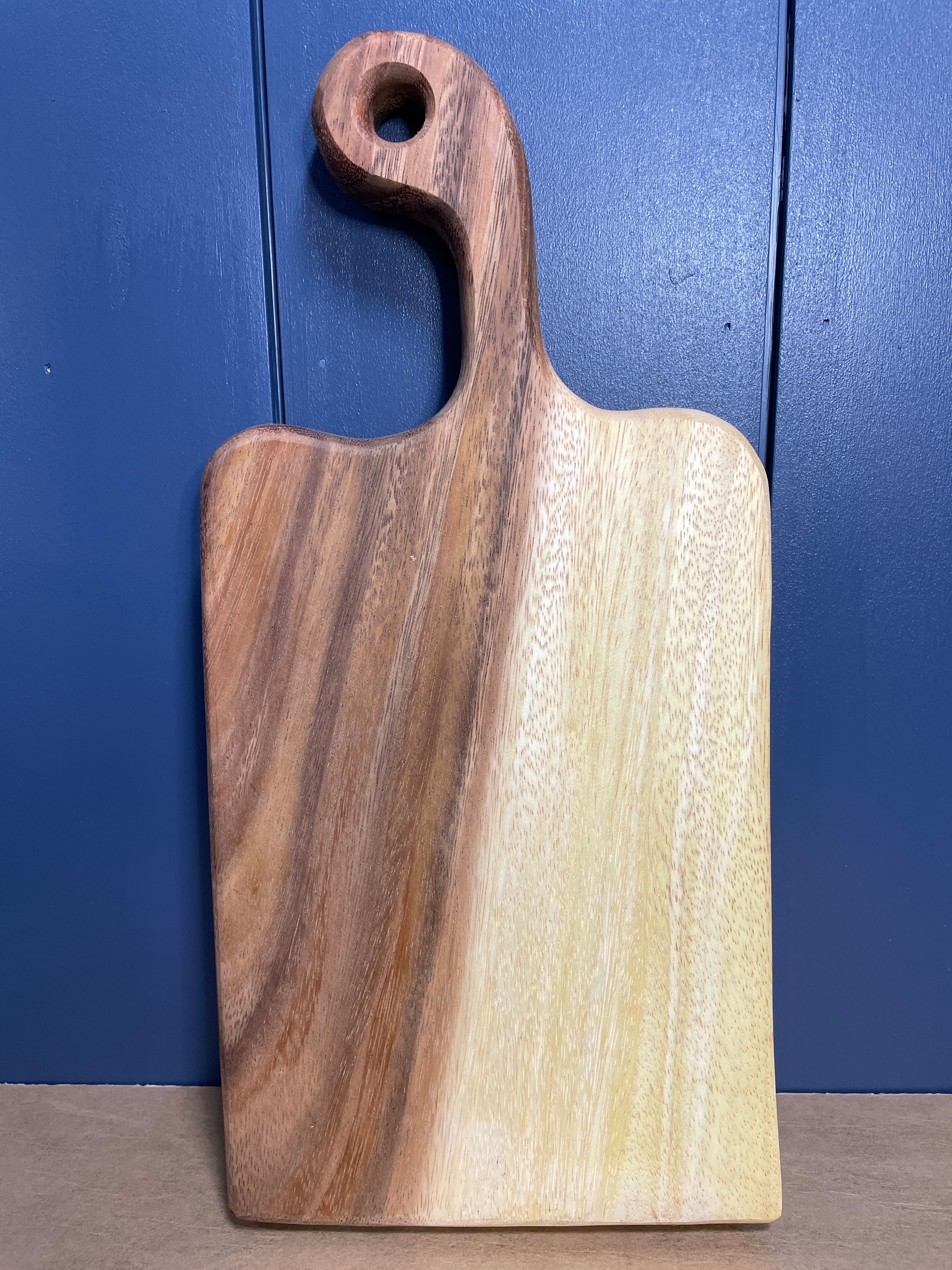 Small Live-Edge Handled Board