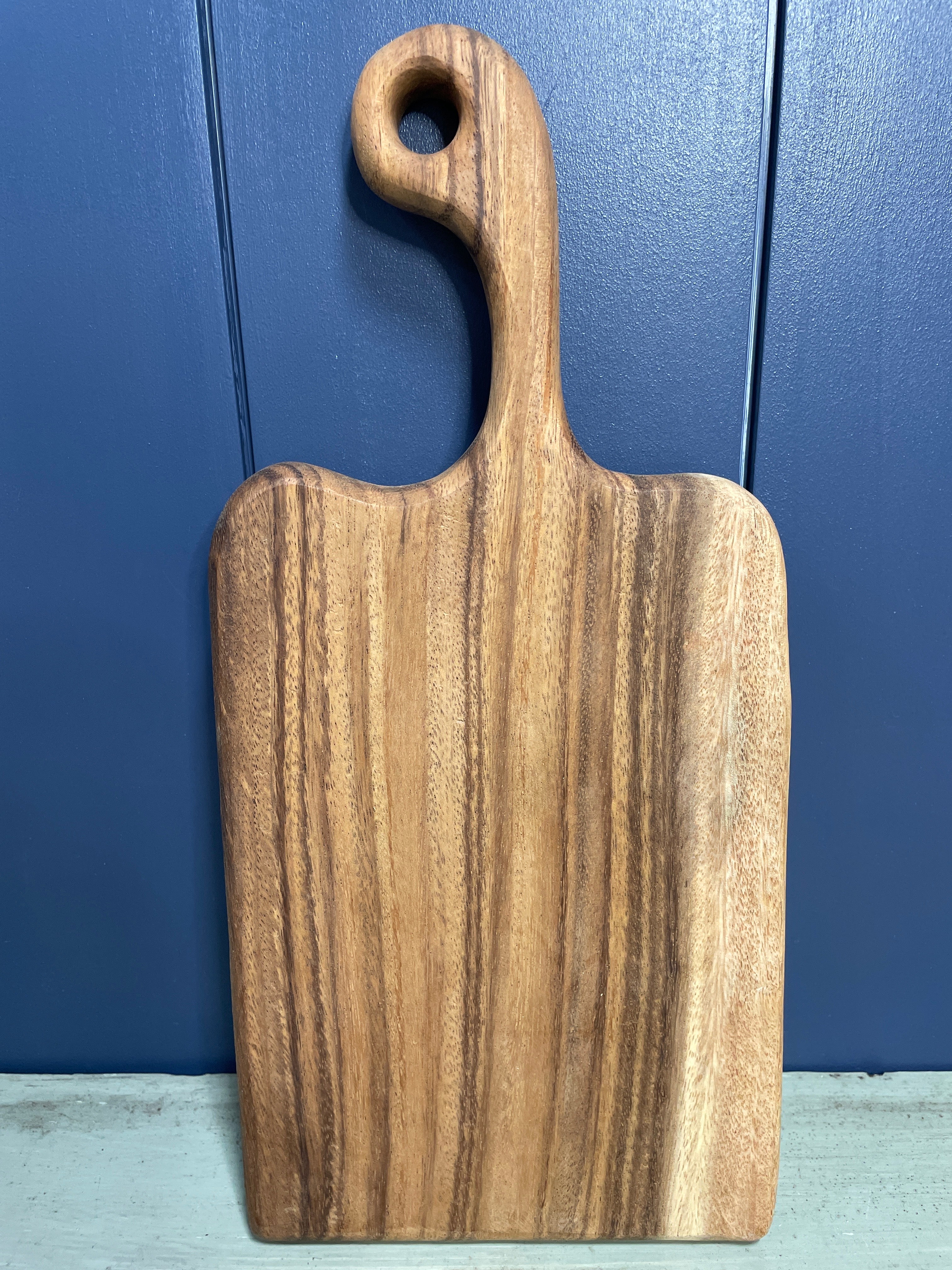 Small Live-Edge Handled Board