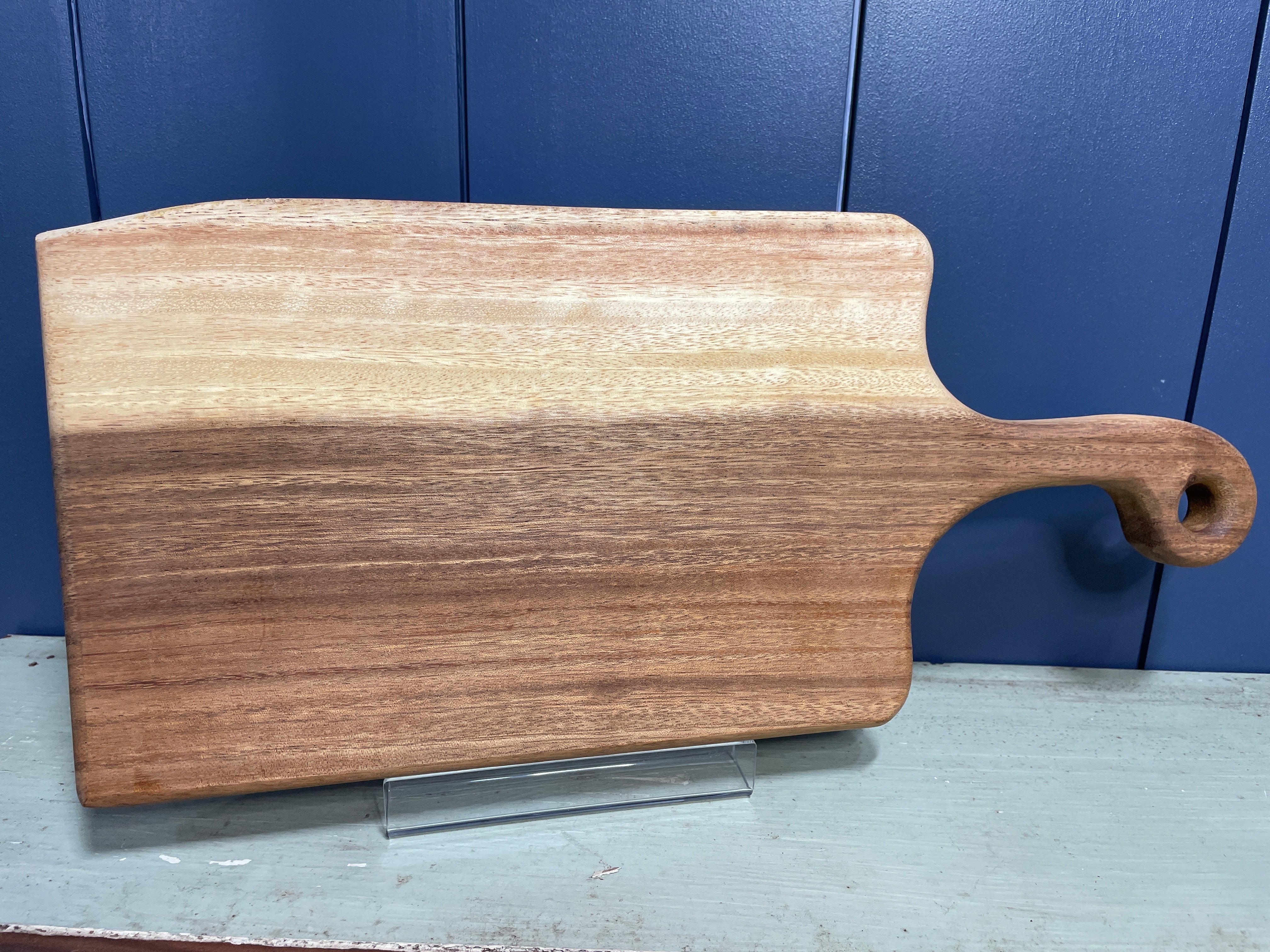 Medium Live-Edge Handled Charcuterie Board