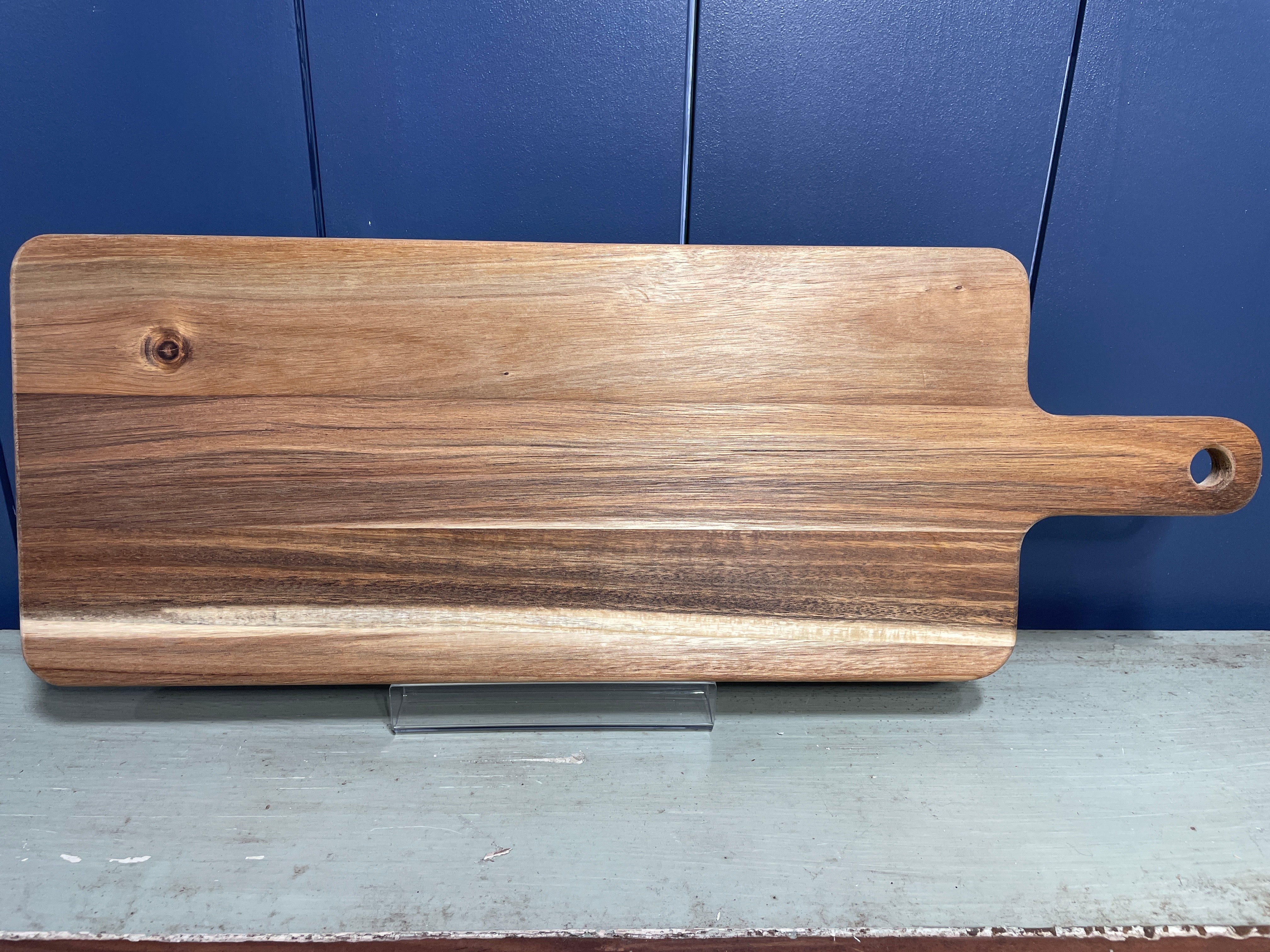 Medium Acacia Wood Cutting Board
