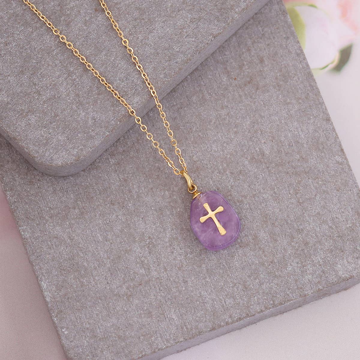 WOMEN NATURAL STONE CROSS NECKLACE_CWAJE0630