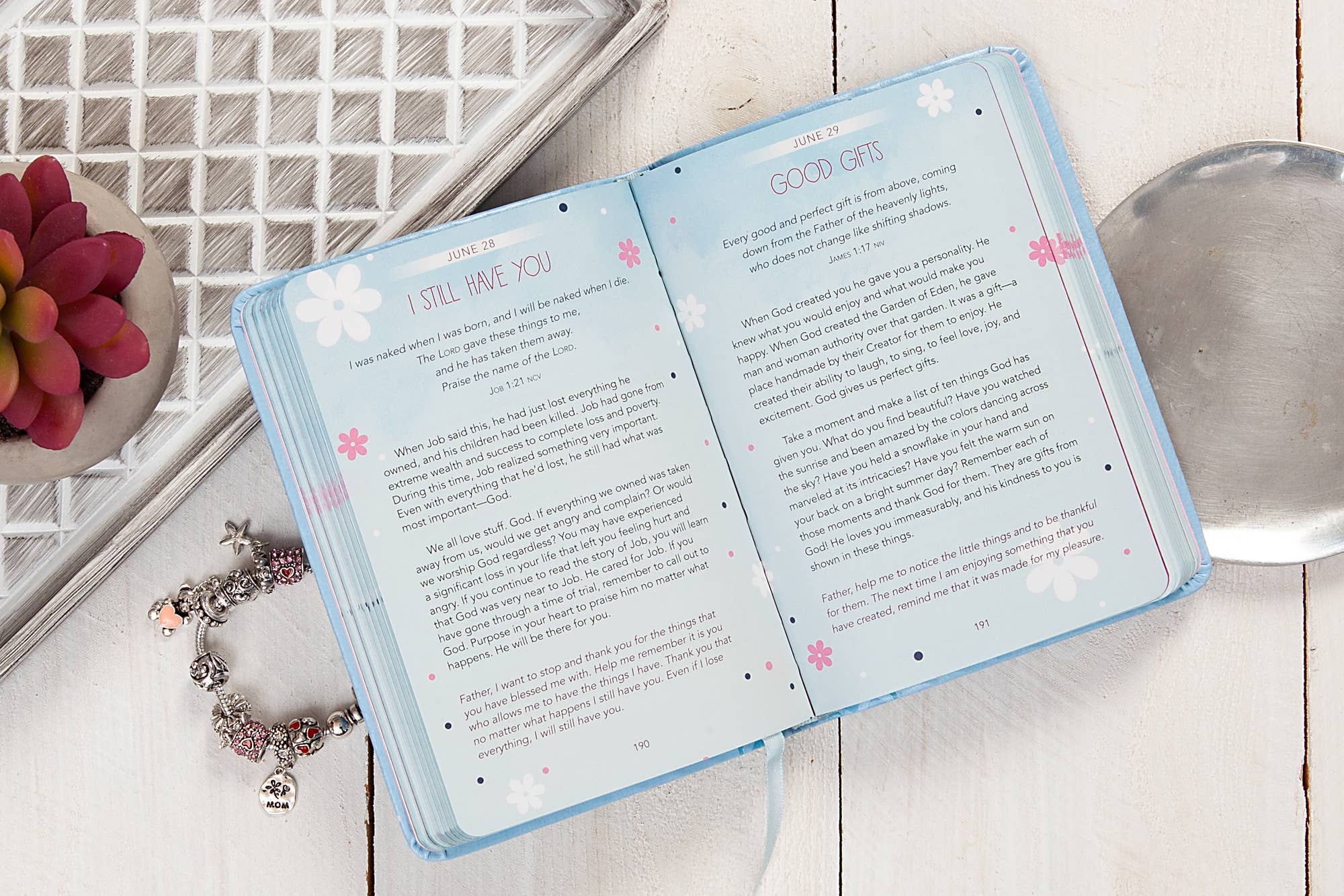 A Little God Time for Teens (Devotional for Teen Girls)