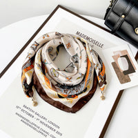 Magnetic Print Triangle Scarf for  Spring Style_CWASC02917