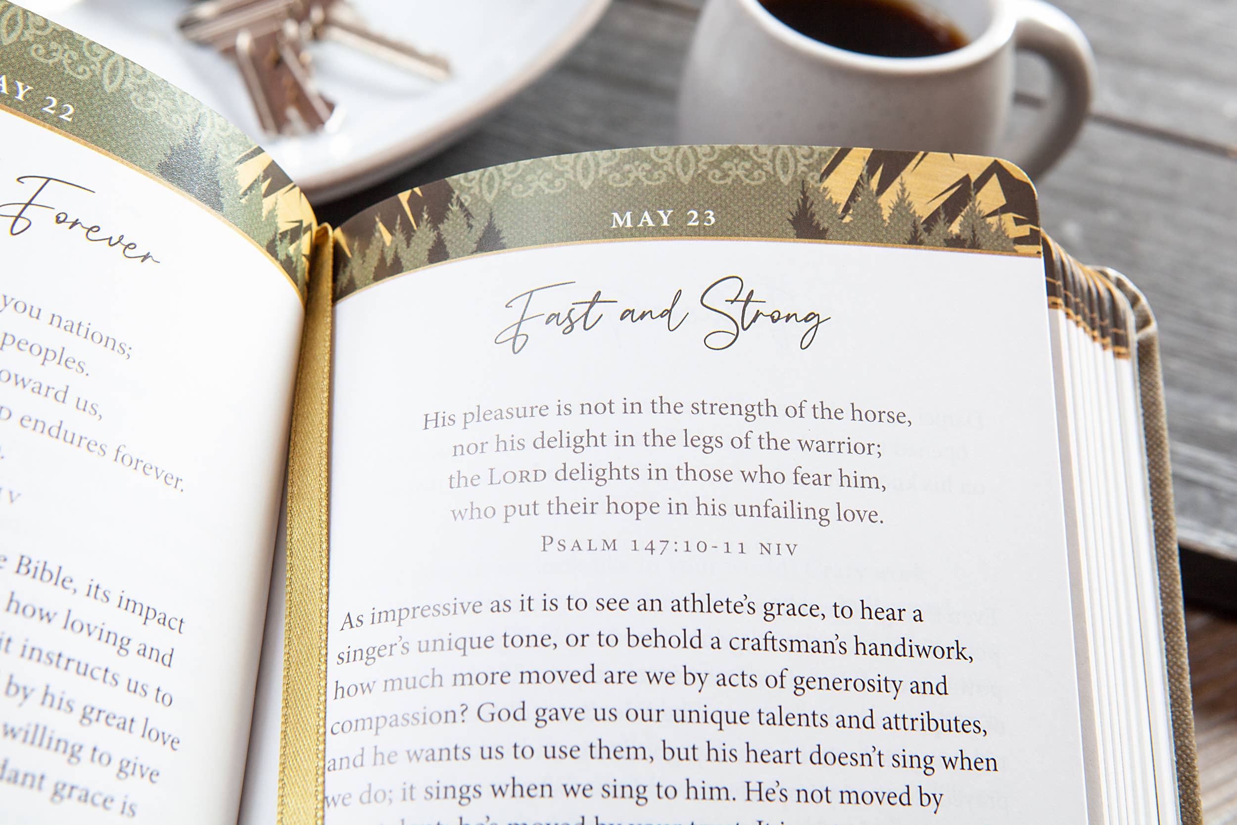 In Jesus' Name for Men (Devotional, Father's Day Gifts)