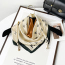 Magnetic Print Triangle Scarf for  Spring Style_CWASC02917