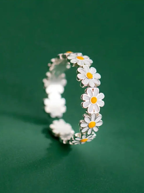 Sterling Silver Daisy Ring