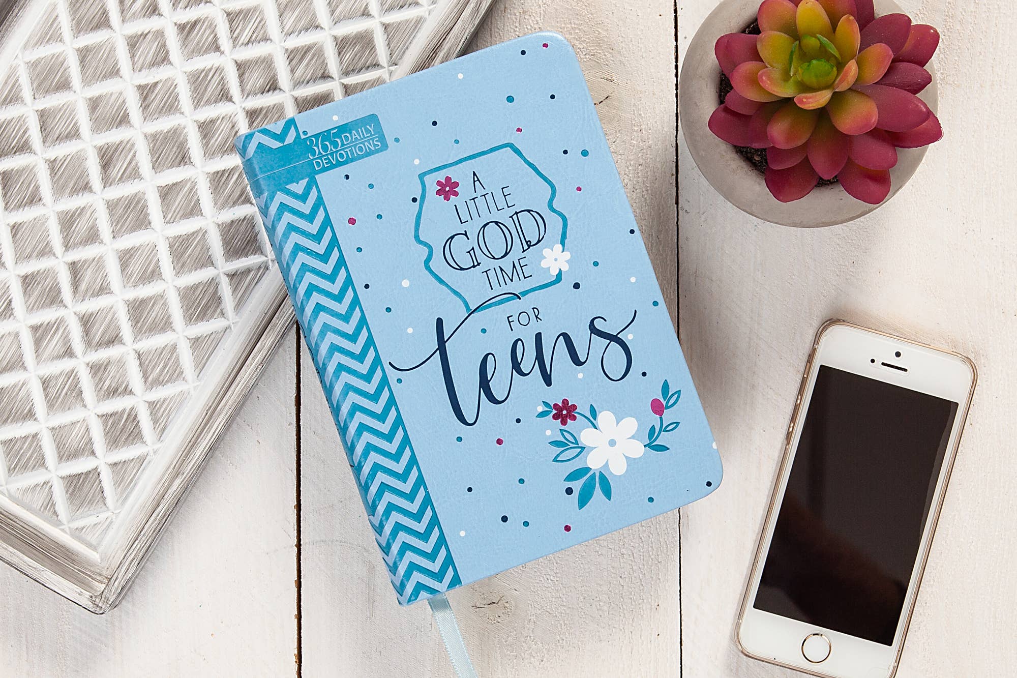A Little God Time for Teens (Devotional for Teen Girls)