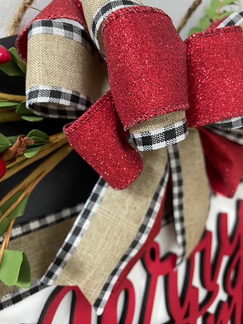 18" Doorhanger - Merry Berry