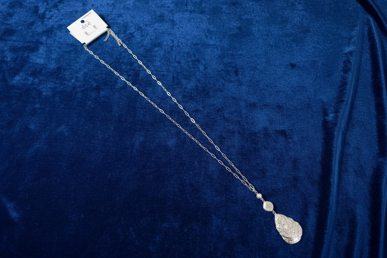 Silver Oyster Shell Necklace Set