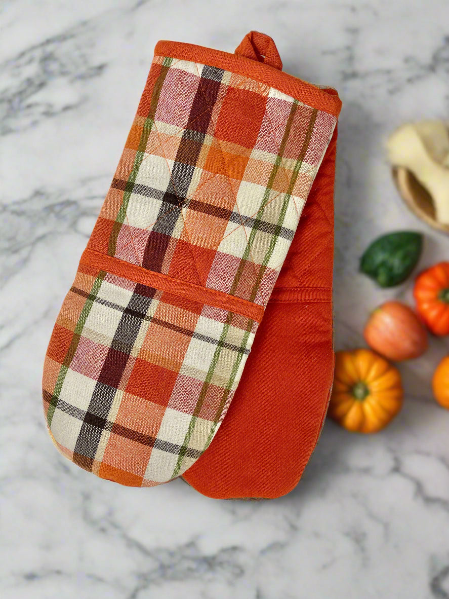Autumn Plaid Oven Mitt Set