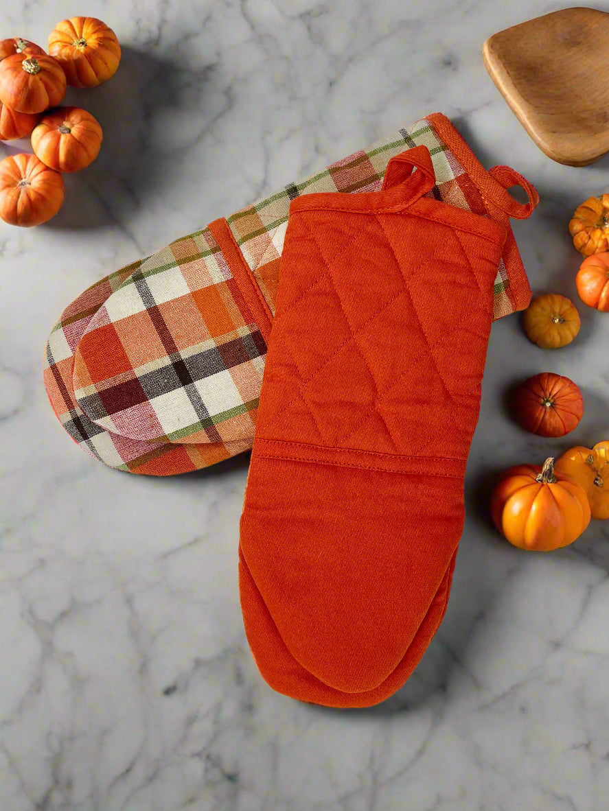 Autumn Plaid Oven Mitt Set