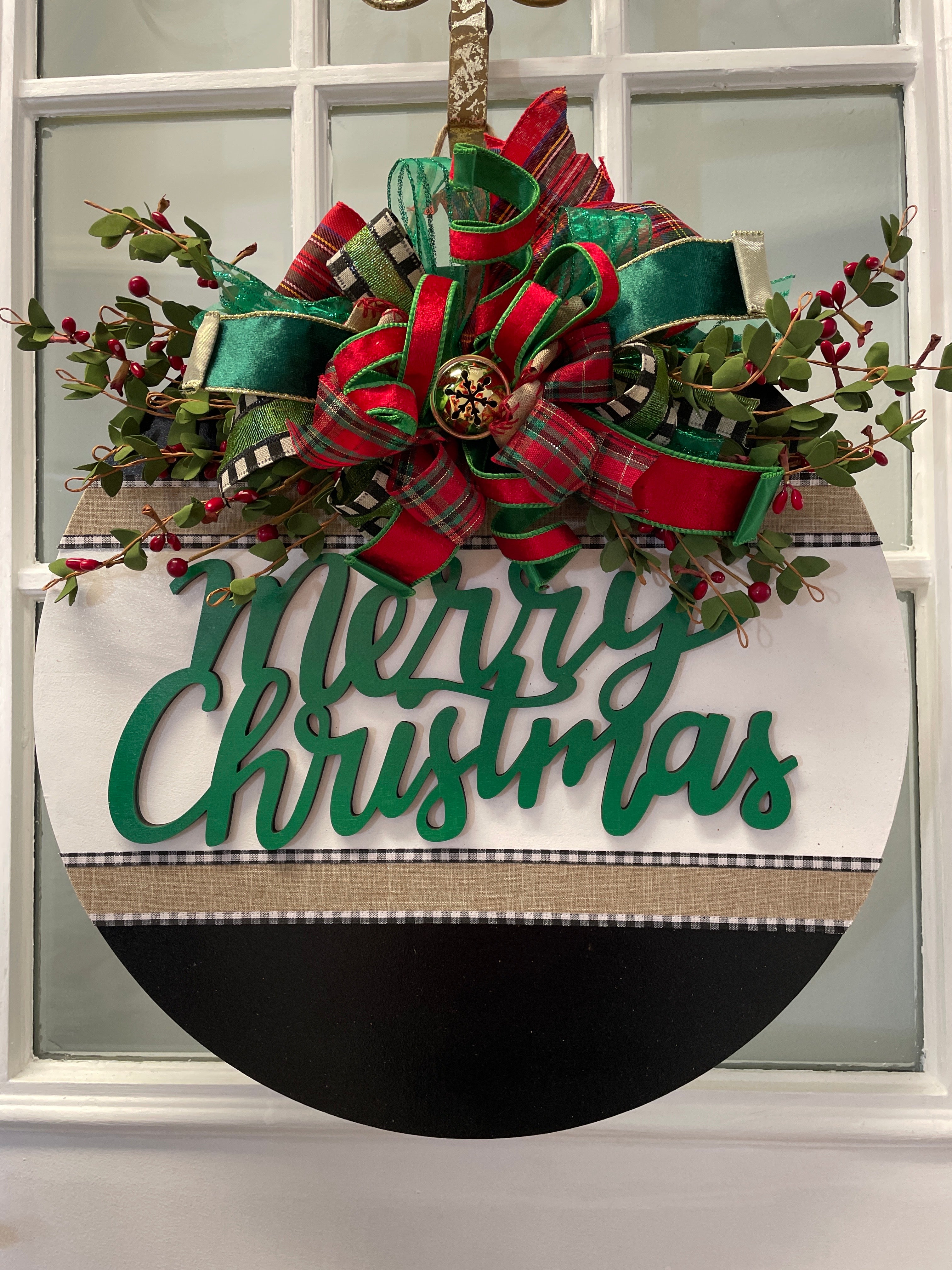 18" Doorhanger- Merry Christmas Green and Black