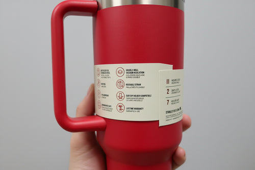 Stanley Quencher H2.0 Flowstate Tumbler- Bright Red
