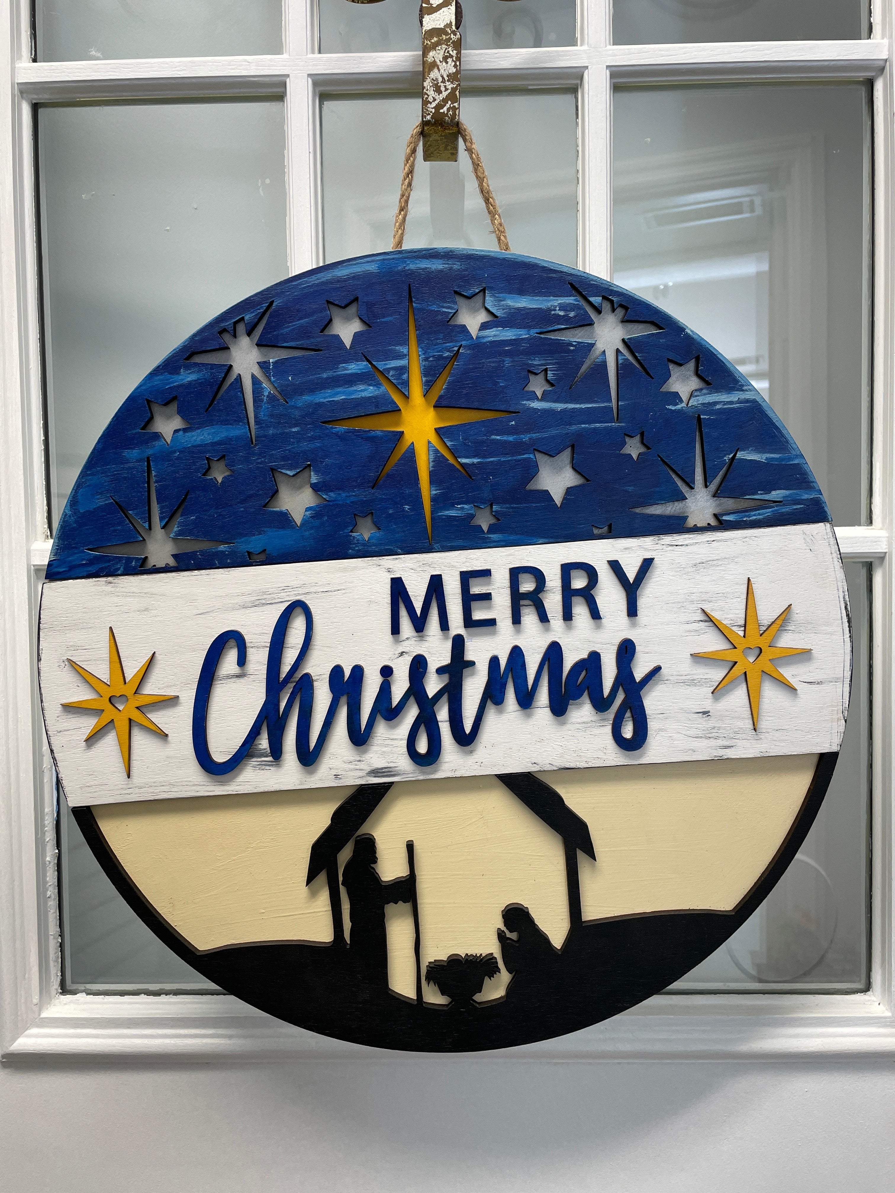 18" Doorhanger- Merry Christmas Nativity