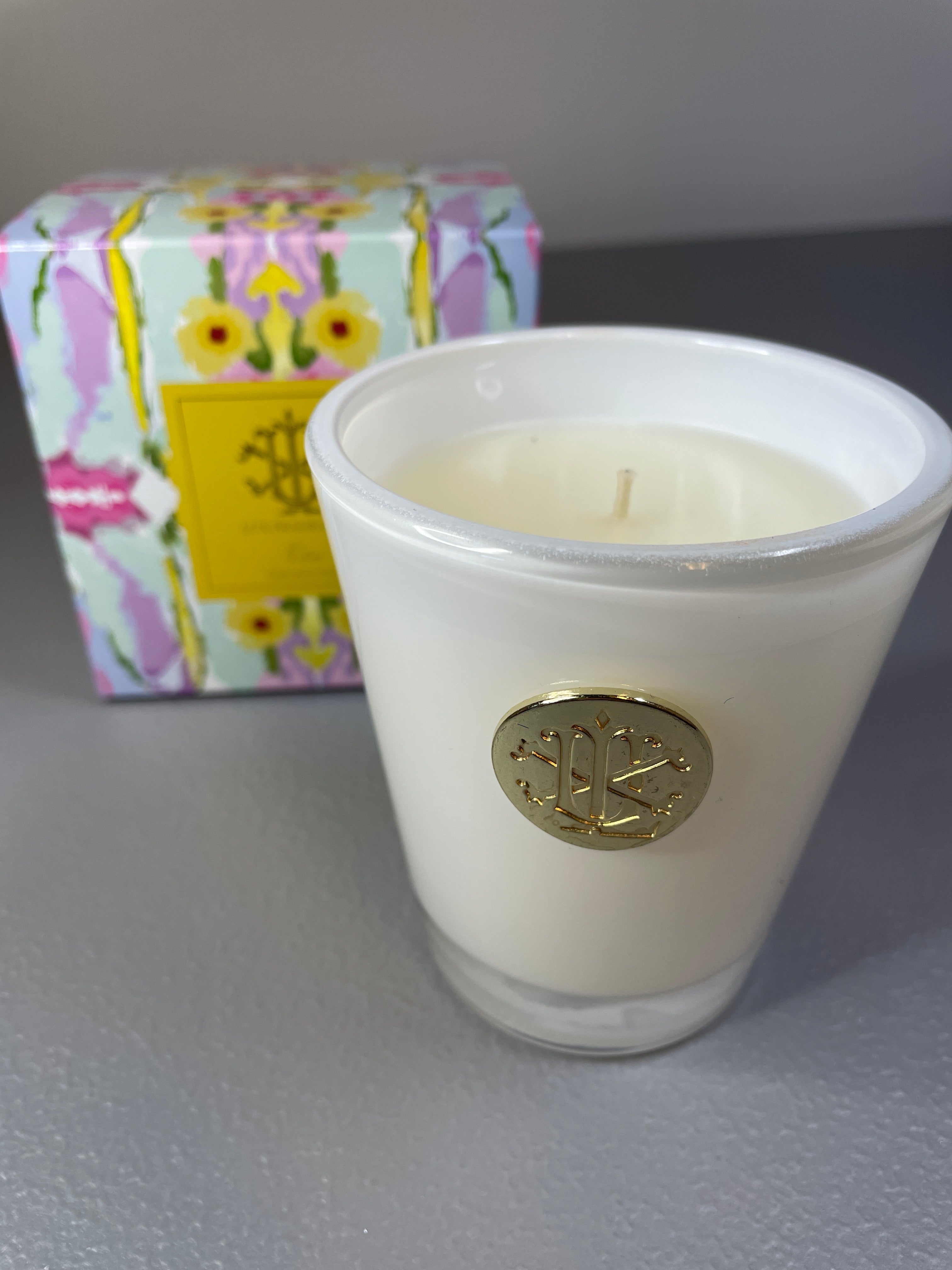 LUX Fragrances Citron Candle, 8 oz.