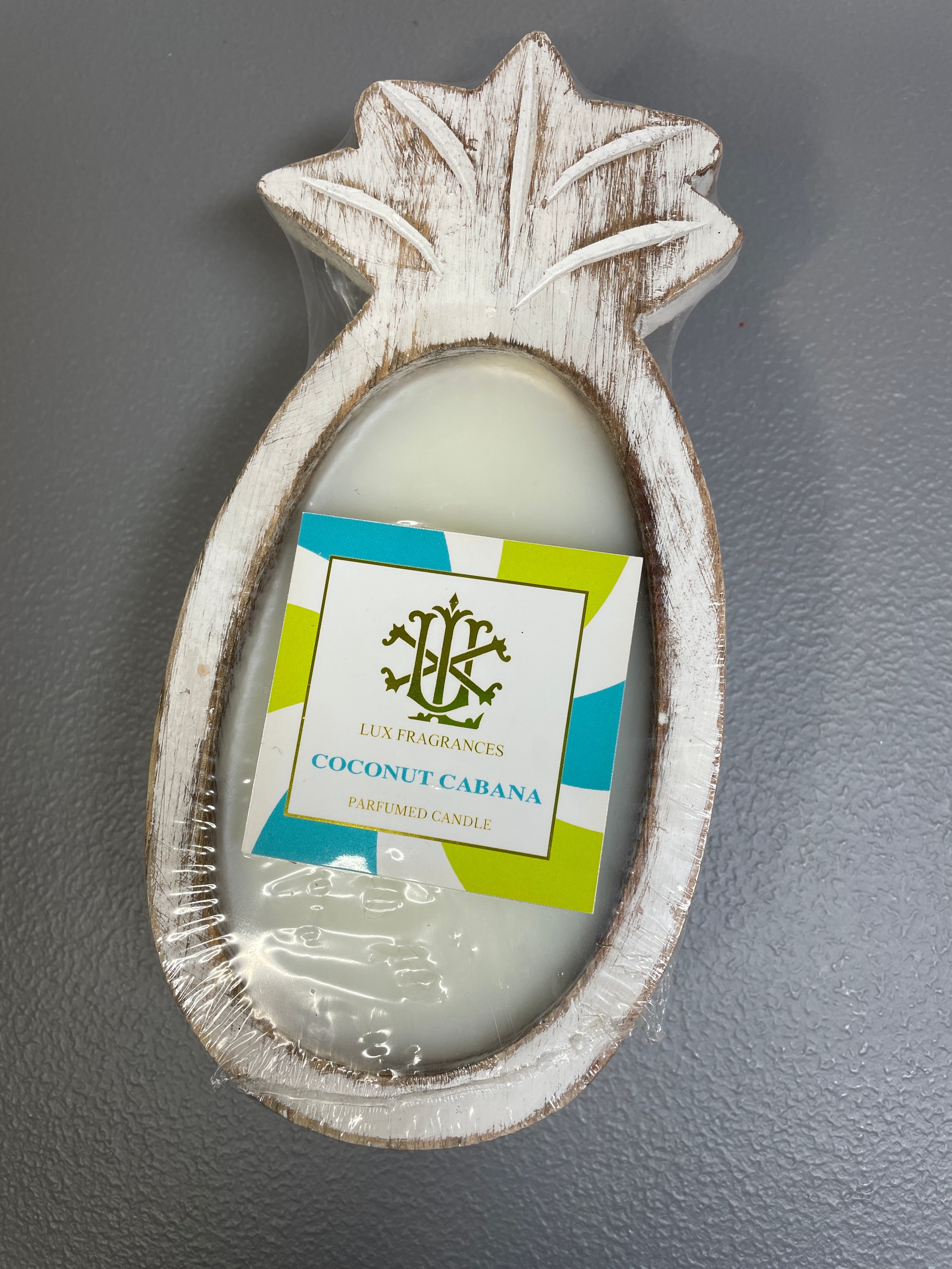 LUX Fragrances Coconut Cabana Parfumed Candle