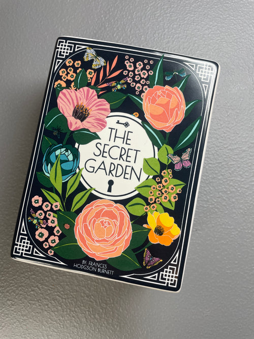 The Secret Garden, Small Book Vase