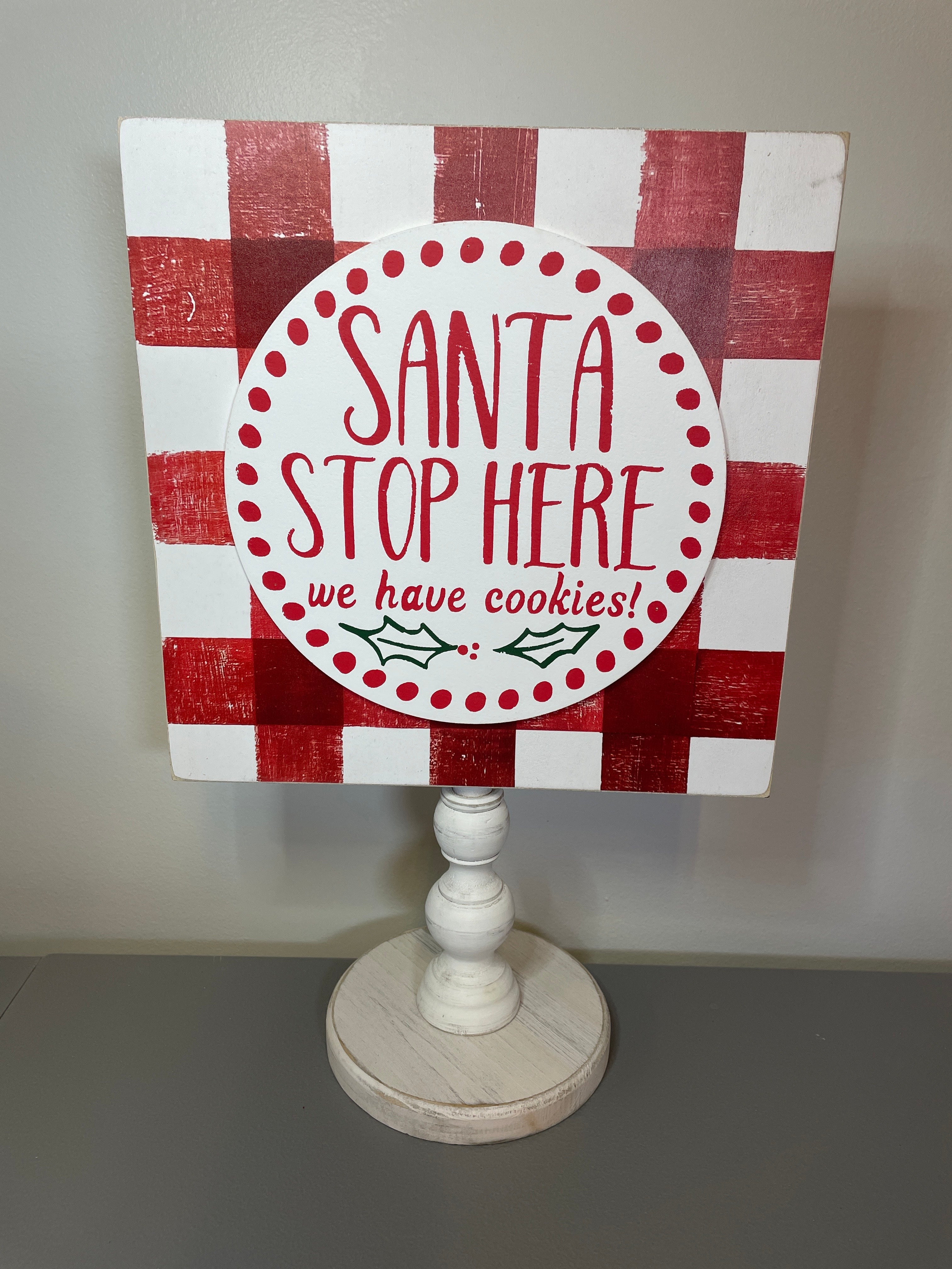 Glory Haus Santa Stop Here Topper