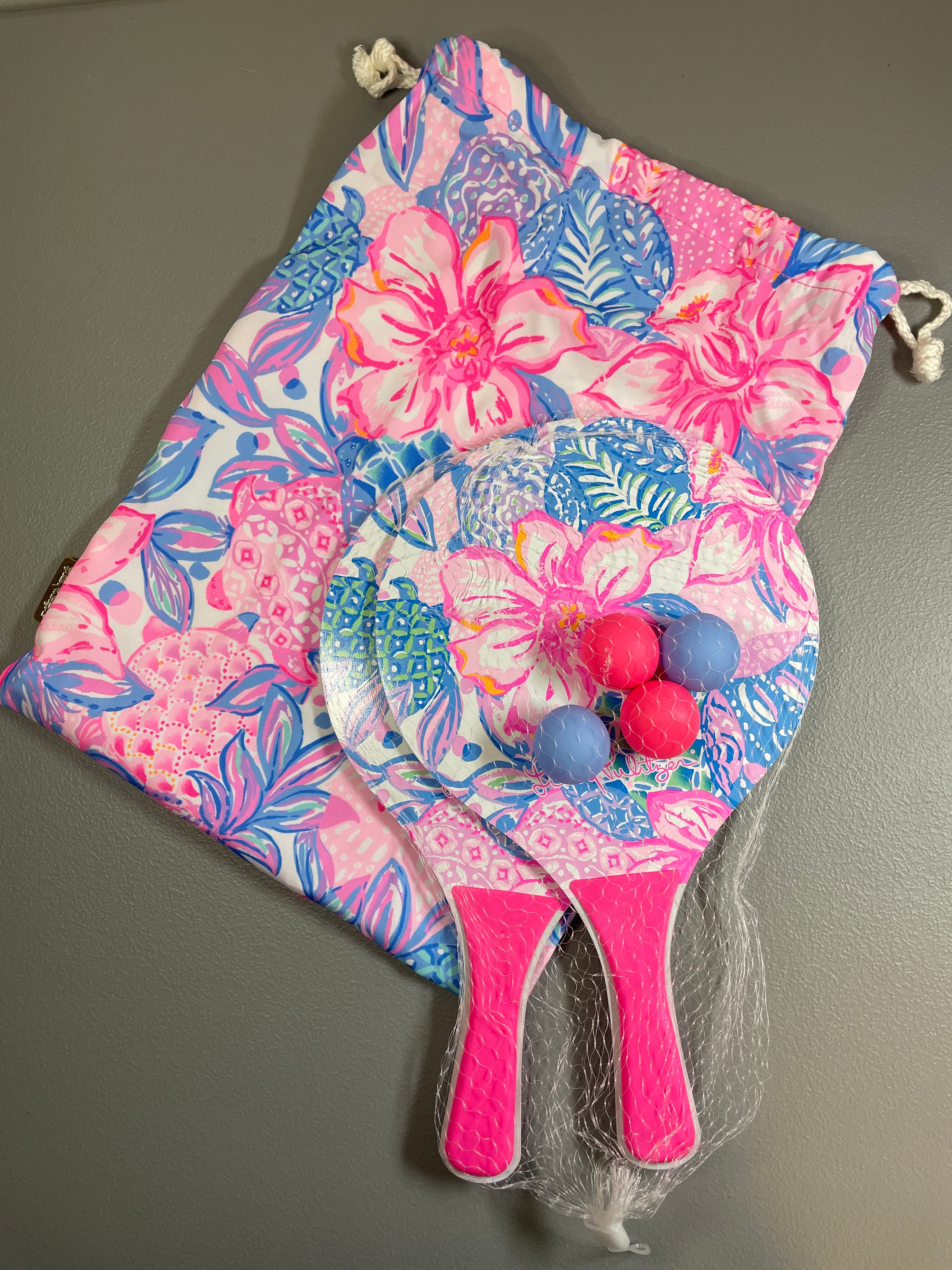 Lilly Pulitzer Paddle Ball Set- Pink Isle Snappy Turtle