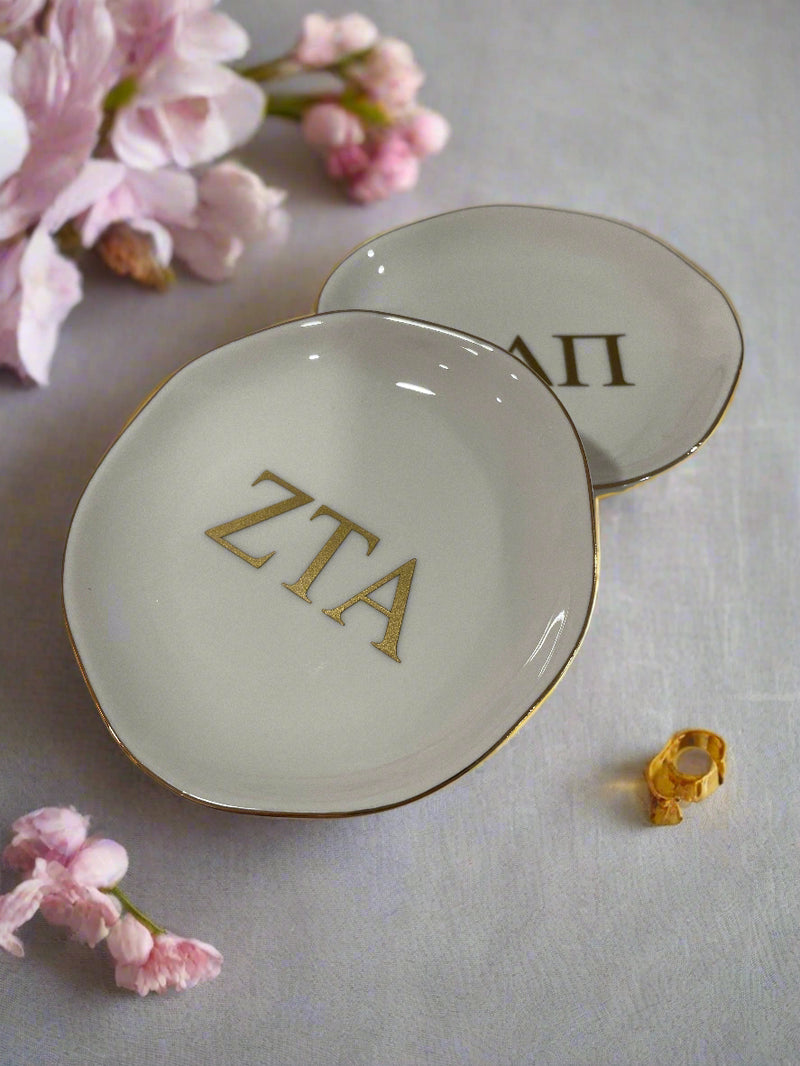 Gold-trimmed White Ceramic Ring Dish