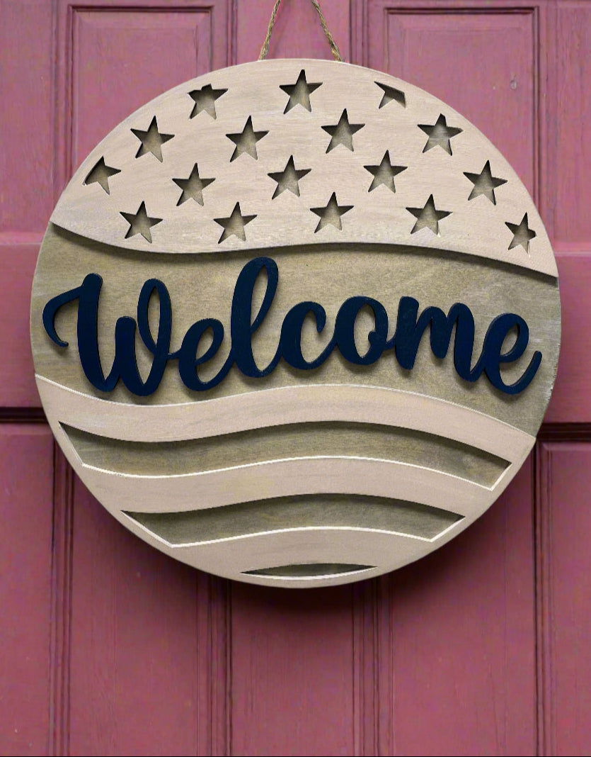 18" Doorhanger- Welcome Flag