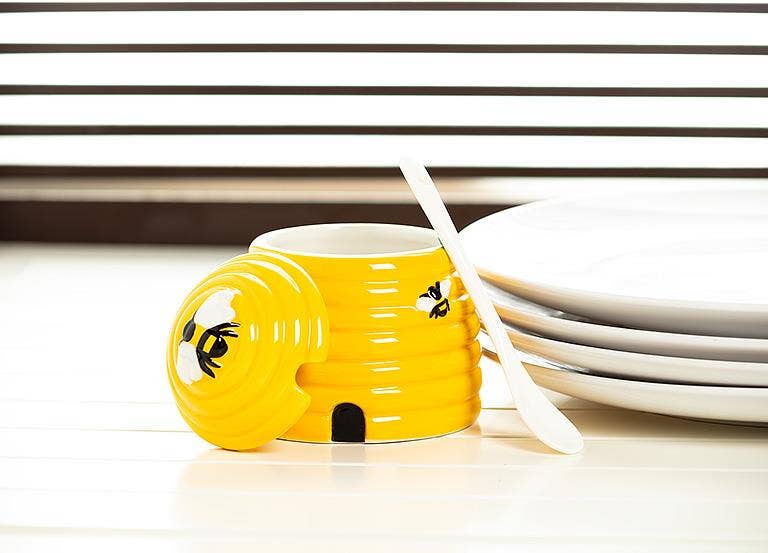 Beehive Covered Jar with Spoon-4"H