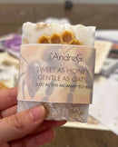 Honey Bee Soap Favors- Personalized Gifts, goat milk soap