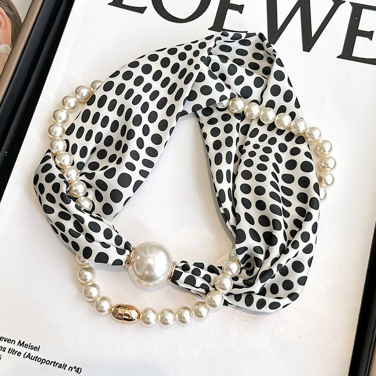 Pearl Magnetic Skinny Silk Neck Scarf_CWASC03931