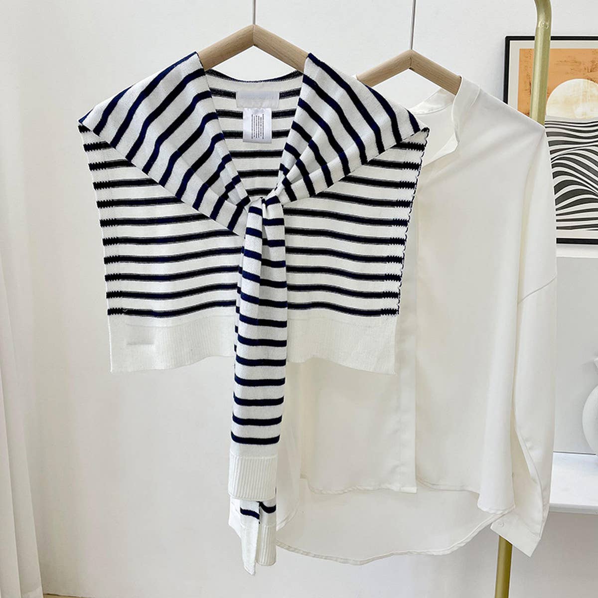 STRIPED KNITTED OUTER SHAWL_CWASC0758