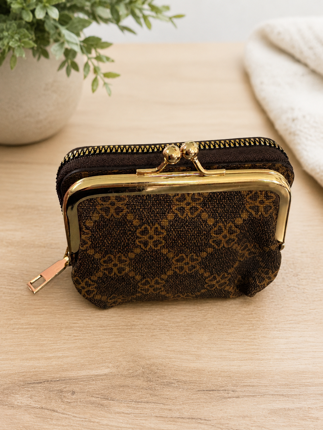 Small Wallet With Coin Purse